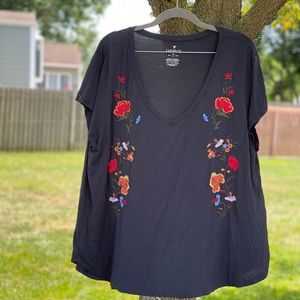 American Eagle Grey Floral Shirt